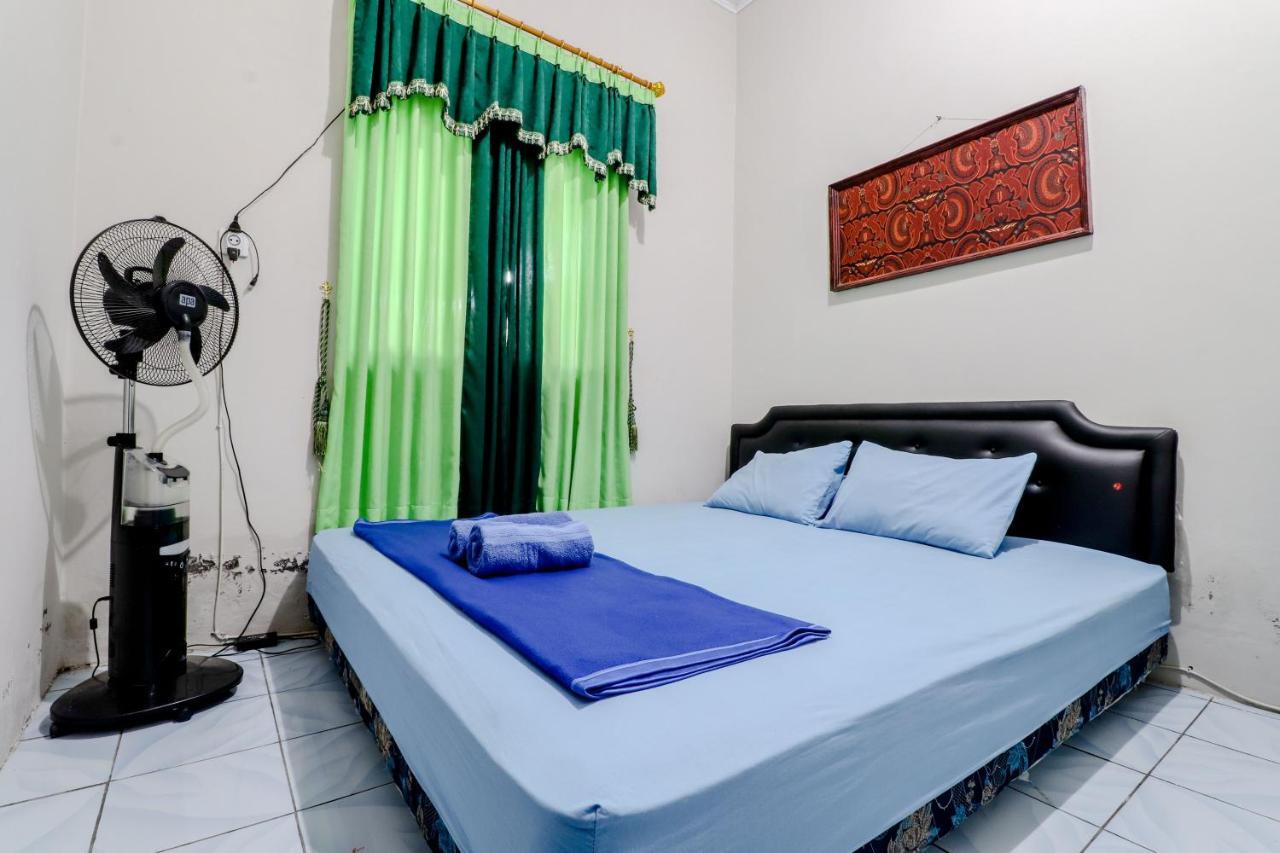 Homestay Damandiri Prambanan Syariah Salakan Exterior photo